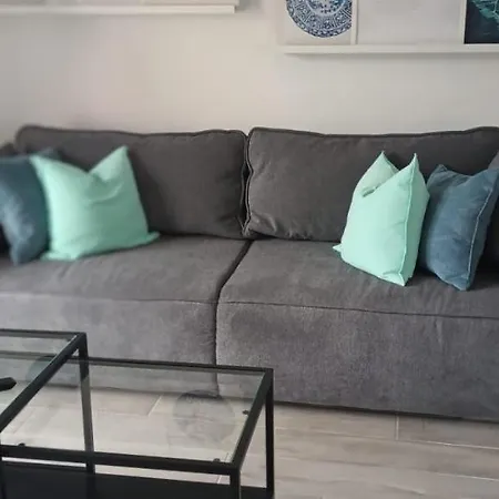 In With Balcony, Air Conditioning, Wifi, Washing Machine 5175-1 Opatija