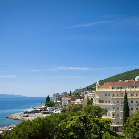 Apartamento In With Balcony, Air Conditioning, Wifi, Washing Machine 5175-1 *